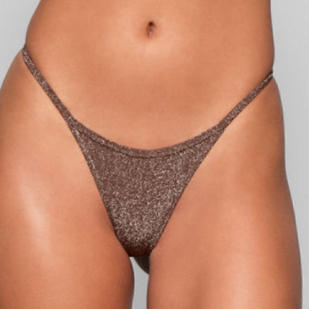 NWT SKIMS swim glitter thong M